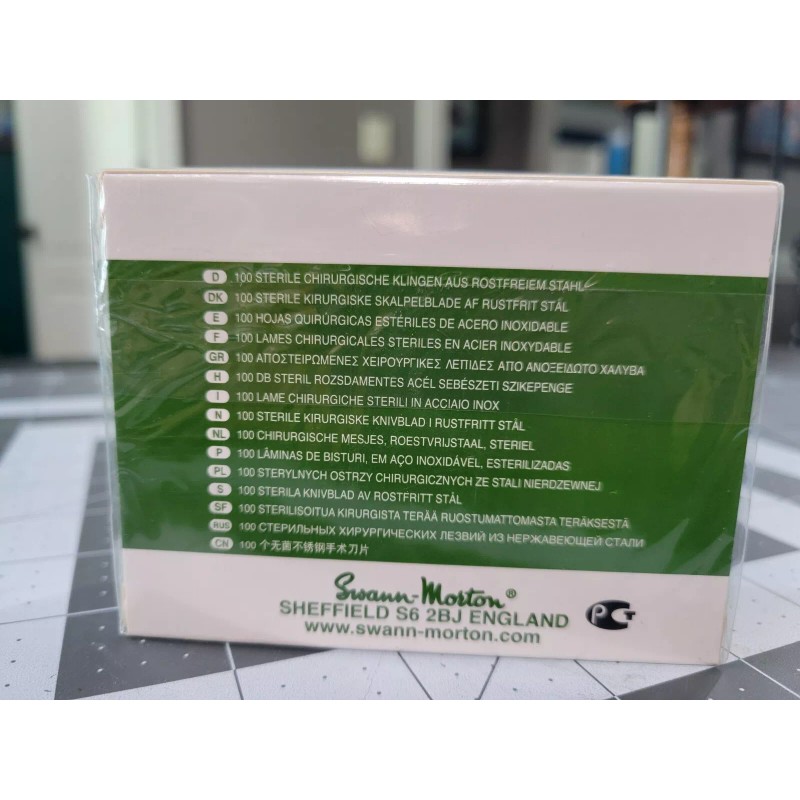 Swann-Morton New, Sealed Swann-Morton 25A Stainless Steel Surgical Blades, Pack