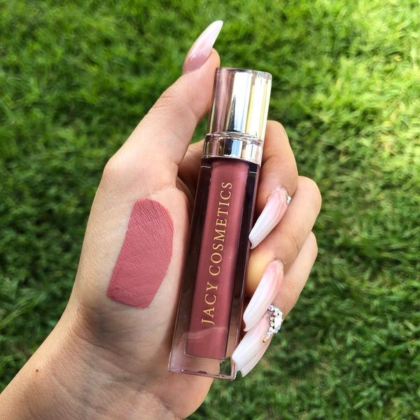 JC Matte lipstick collection - Color: Adore