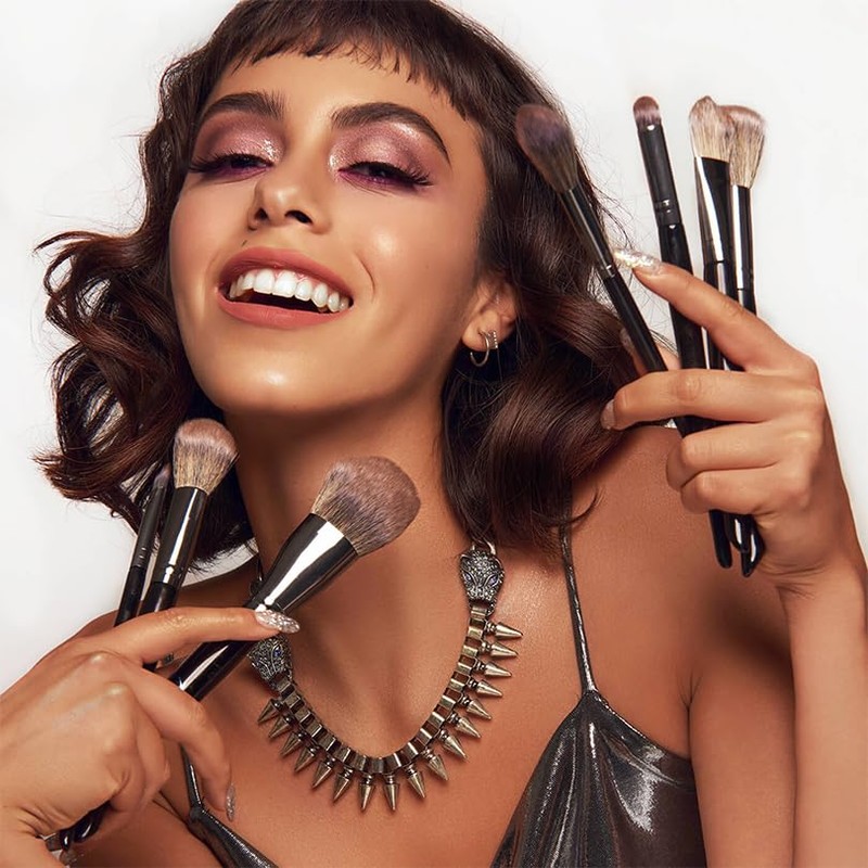 SET DE 24 BROCHAS PROFESIONALES | SMOKEY LUXE SOFT MAKEUP