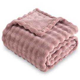 SOCHOW Dusty Pink Bubble Fleece Blanket for Couch, Super Soft Cozy Cute Throw Blanket for Women, Decorative Fuzzy Flannel Blanket, 60 x 80 Inches