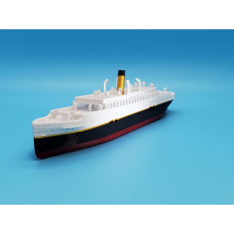 12" Prebuilt Display Model Ship (SS Nomadic 6" length model)
