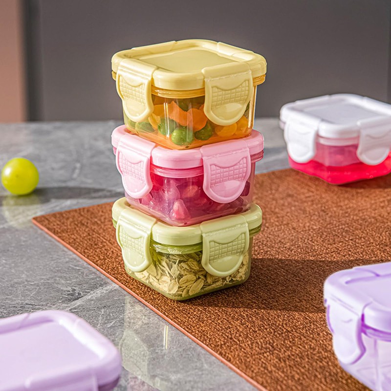 GiantGo Pack of 10 Small Plastic Containers with Lids, 60ml