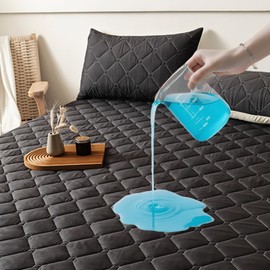 PAJEO Waterproof Mattress Protector Full Size, Quilted Fitted Mattress Pad with 17" Stretchable Deep Pockets - Elastic Edges, Machine Washable (1 Pcs Mattress Cover) (Black)