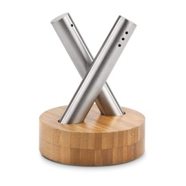 Salt - and Pepper Shakers Quera