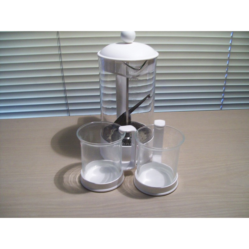 Bodum Basic Brazil-Set Coffee Maker and 2 Coffee Mugs: 3