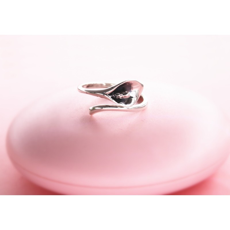 Helen de Lete Vintage 3D Calla Flower Sterling Silver Open