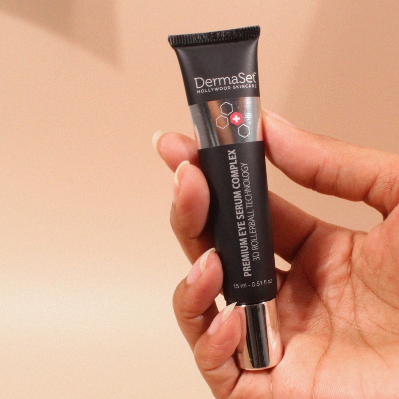 DermaSet Eye Serum with Caffeine and Vitamin C to Improve