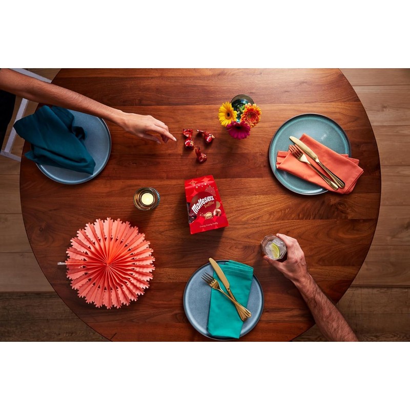 Maltesers Truffle Medium Gift Box 200G with I Love You