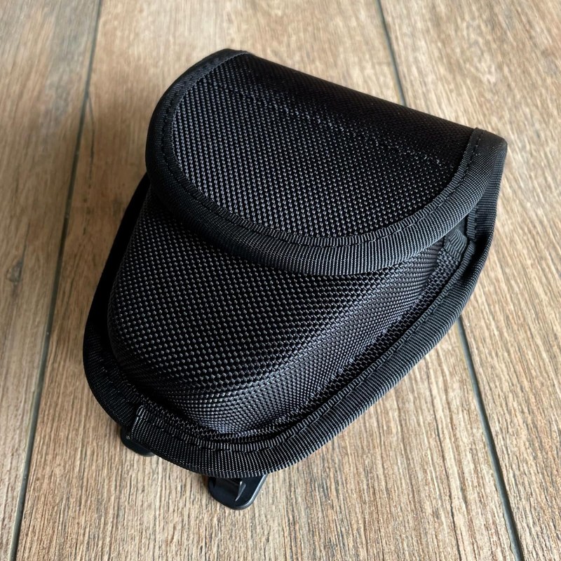 ROCOTACTICAL Molded Handcuff Case w/360 Degree Rotating Belt Clip, Hidden