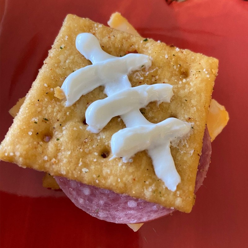 Sherman's Tennessee Hot Crackers, Sour Cream & Onion. 4 pack.