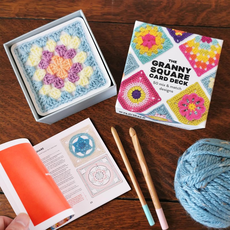 FRUHLING Pack of 50 Granny Square Crochet Cards Colourful Mixes