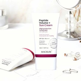 Sunscreen sunscreen 50ml block sun protection skin protection cream UV protection skin care Cash on delivery or payment upon order / 자외선차단제 선크림 50ml 블록 햇빛 차단 피부 보호 크림 자외선 방어 스킨 케어 착불 또는 주문시 결제