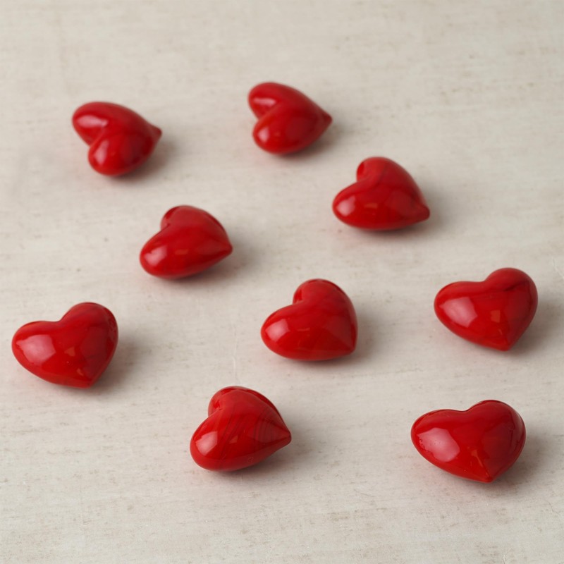 CGB Giftware | Pack of 8 Red Glass Heart Decorations