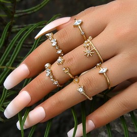 DXHYBF Boho Rhinestone Knuckle Rings Set Gold Star Moon Crystal Stackable Midi Finger Rings Vintage Non-Tarnish Rings Pack Jewelry Gift for Women (B)