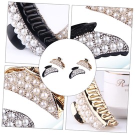 Healvian 4pcs Women Hair Clips with Rhinestone and Pearl Design Fashionable Hair Jaw Claws Stylish Accessories for Everyday Use
