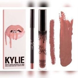Kylie Lip Kit - Candy K by Kylie Cosmetics