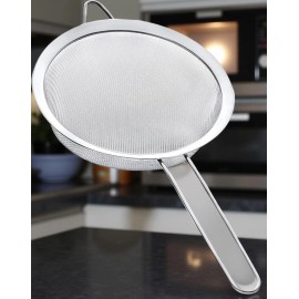 New Star International Stainless Steel Sieve with Sturdy Handle – Premium Colander Sifter for Flour, 6"