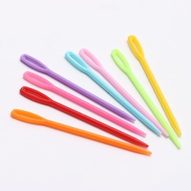 20 Pcs Candy-Color Random 2.75" Plastic Large-Eye Needles,Simplicty Fashionable Sewing Needles,Needle Cases Knitting and Crochet