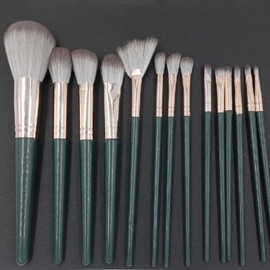 14-Piece Makeup Brush Set: Foundation & Cosmetic Brushes 14-Piece Brush Set - Green