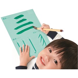 KUMON New Calligraphy Board Educational Toy (Japanese Version), for Ages 4 Years and Up