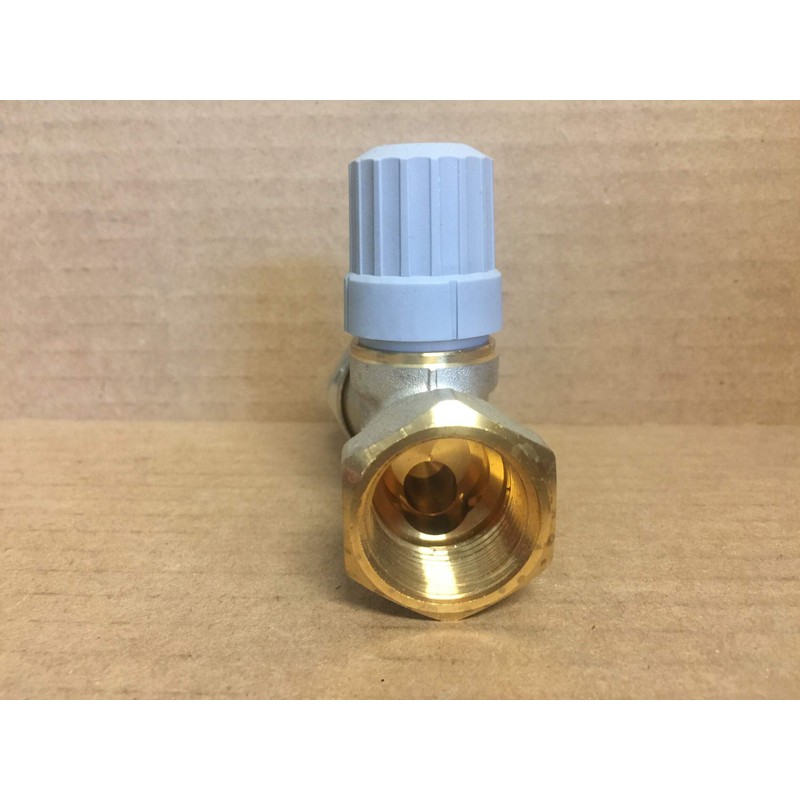 Danfoss 013G8020/VAL19154 VALVE; 3/4" STRAIGHT THERMOSTATIC RADIATOR VALVE
