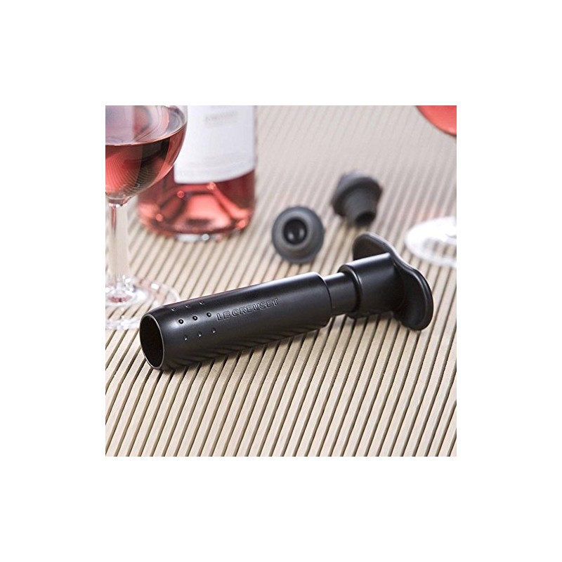 Le Creuset Wine Accessories WA-137 Wine Pump & 3 Stoppers