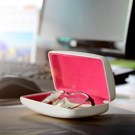 Edison & King Sturdy Glasses Case with Cleaning Cloth, Brown-Pink