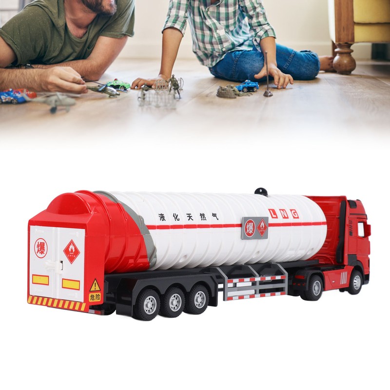Alloy Gas Tanker Truck Model Water Spray High Simulation Detachable