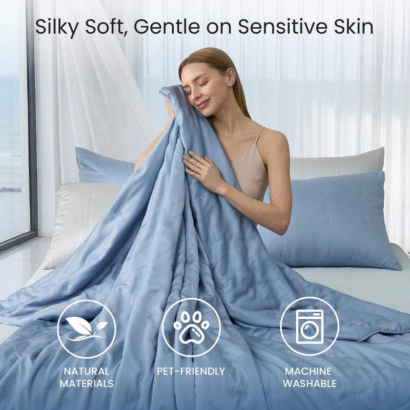 Amélie Home Cooling Comforter with Natural Tencel™ Lyocell, Cooling Blanket