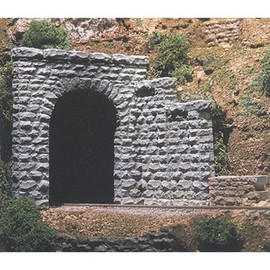 Chooch Enterprises HO Scale Single Cut Stone Tunnel Portal