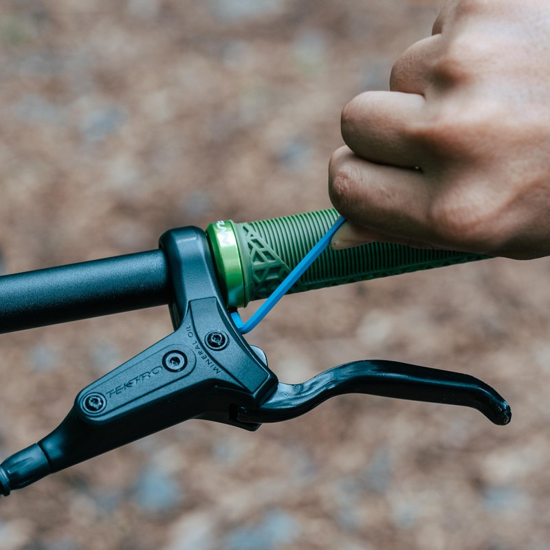 Funn Hilt JR Mountain Bike Handlebar Grips With Single Lock