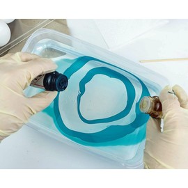 Marabu Easy Marble, Kelp Paint 261, 15ml Bottle - Marbling Paint for Craft Kit & Art Sets - Ideal Painting Gift Set for Adults, Older Kids, Boys and Girls, Perfect for Art Supplies and