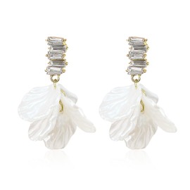 YISXVD Vintage Petal Stud Earrings for Women Crystal Rose Flower Floral Drop Dangle Earrings Party Wedding Jewelry (White)