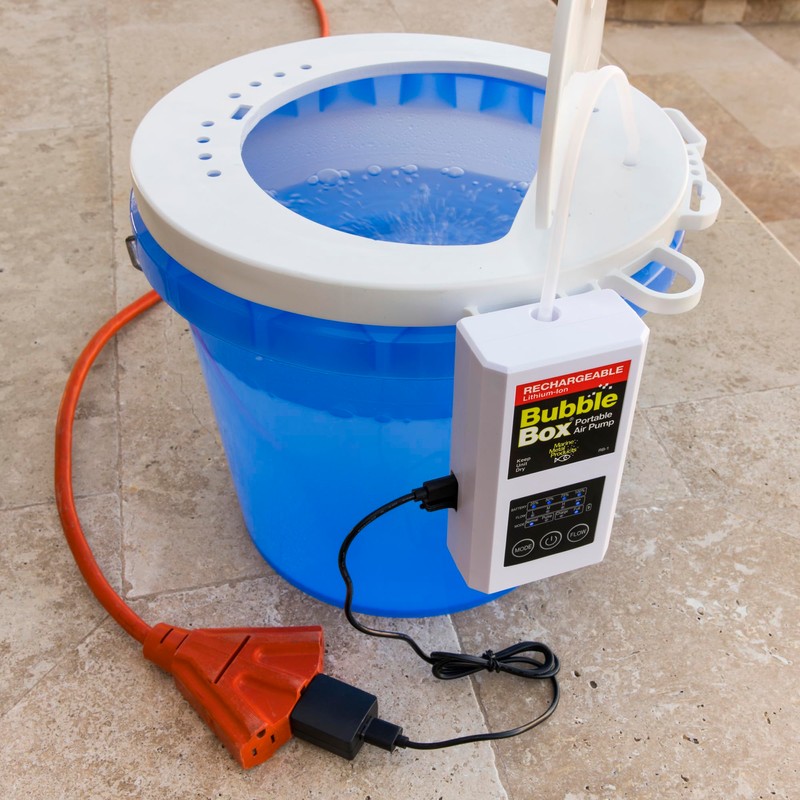 Marine Metal RB-1 Rechargeable Bubble Box Live Bait Aerator, Water