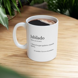 Taza Divertida para Jubilado Definición Graciosa, Regalo Perfecto para Papá y Abuelo, 11 Onzas de Cerámica Blanca, Regalos Originales para Jubilados, Detalles Únicos para Celebrar la Jubilación