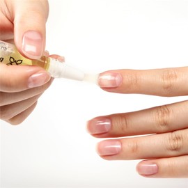 Bluesky Hydrating Cuticle Oil Pen, Moisture and Soften Dry Cuticles, Hand & Nail treatment with Sweet Almond Oil, Coconut and Golden Jojoba