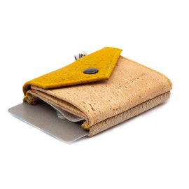 Space Wallet ® Vegan Travel Purse Made of High-Quality Natural Cork for Women and Men, Mini Wallet/Wallet with Coin Compartment, 15 Cards + Banknotes + Coins, Peak Gobi, Minimalist