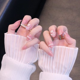 24 nail pieces with butterfly decoration to elevate your femininity, and a calming design that is suitable for any occasion. Coming-of-age nails, receptions, parties, after-parties, wedding nail tips