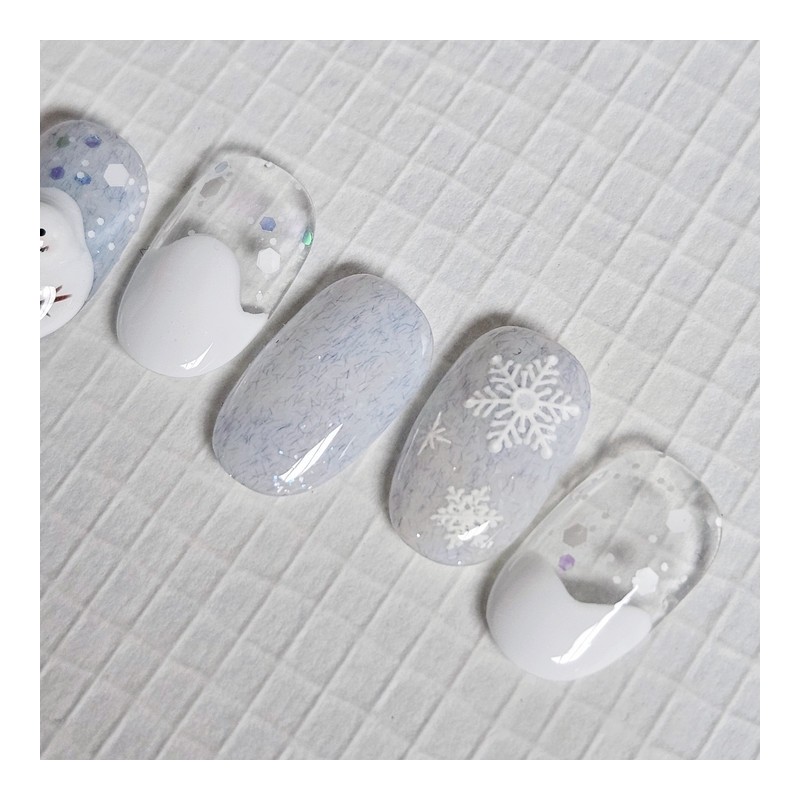 [Winter] Melting Snowman Handmade Nail Tips - Almond Midi /