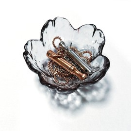 FZFQWRSH Crystal Amber Jewelry Dish, Ring Dish, Trinket Dish，Tray Decor for Women, Fashionable Modern Style Dressing Plate