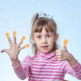 # Tiny Hands Fist Bump 2 Pack Mini Hand Puppet Fist Style Tiny Hands Miniature Finger Puppets Party Favors Educational Toy (A, One Size)