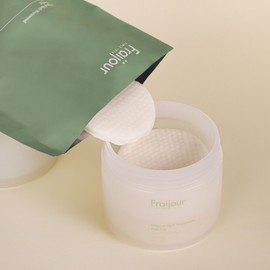 Natural Mugwort Pore Soothing Toner Pads (60 sheets) / 자연약쑥 모공 진정토너패드 60매