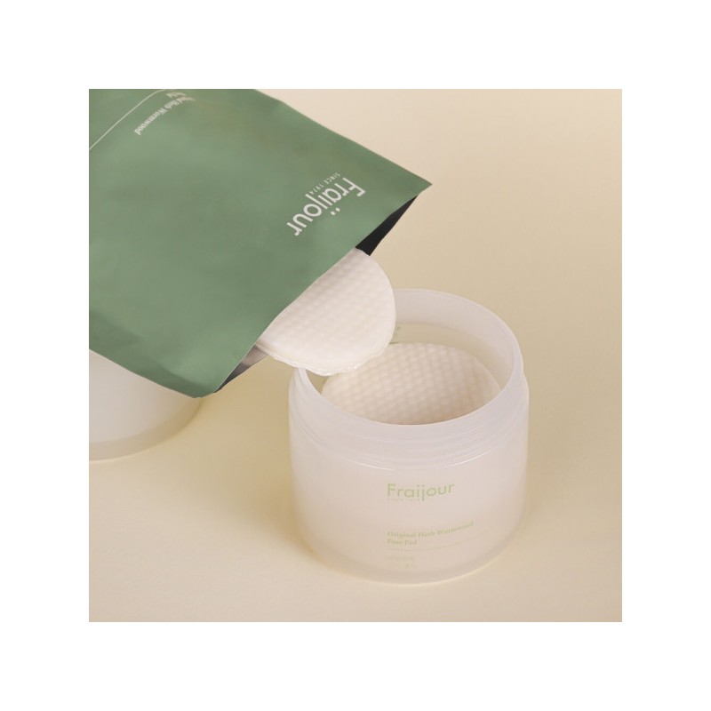Natural Mugwort Pore Soothing Toner Pads (60 sheets) / 자연약쑥