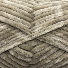 Buvemu Cuddly Velvet Chenille Yarn, Super Soft Fluffy Bulky for Knitting Crocheting Crafting Blanket Amigurumi, Durable for Shedding, 100 Gram (3.53 Ounces) 109 Yards (100 Meters) (Mink)