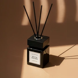 LiveTry Reed Diffuser – Wooden Cover Home Fragrance, Long-Lasting Non-Flame Aromatherapy, Hotel-Style Indoor Scent Gift Set