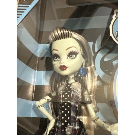 Mattel Monster High Frankie Stein Boo-riginal Creeproduction 2022 - NEW - See Photos