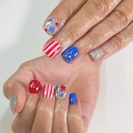 4th of July Glitter Press on Nails Short Square False Nails with Patriotic Stars and Red White Blue Stripes Design Fake Nails Independence Day Holiday Acrylic Manicure Decoration for Women 24Pcs