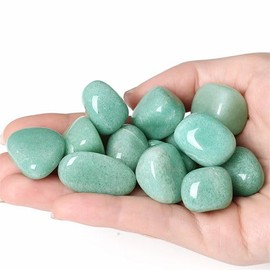 YATOJUZI 1LB Green Aventurine Tumbled Polished Natural Crystals Stones Bulk Crystal Gemstones Wholesale for Tumbling Cabbing Energy Balancing Reiki Crystal Decoration Meditation Therapy Gifts