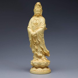 Guanyin Wood Carving Feng Shui Buddha Statue Boxwood Carving Guanyin Wooden Sculpture Height 12cm