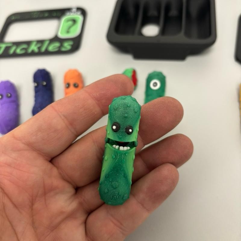 Articulating pickle four pack 3-D printed figurines